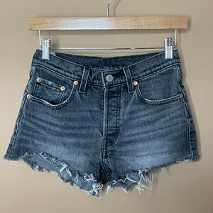 Levi’s 501 Black Cutoff Denim Shorts Size 24 Mid Rise Distressed Jean